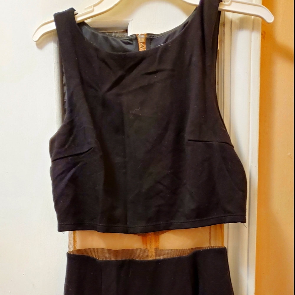 Sleeveless cocktail dress